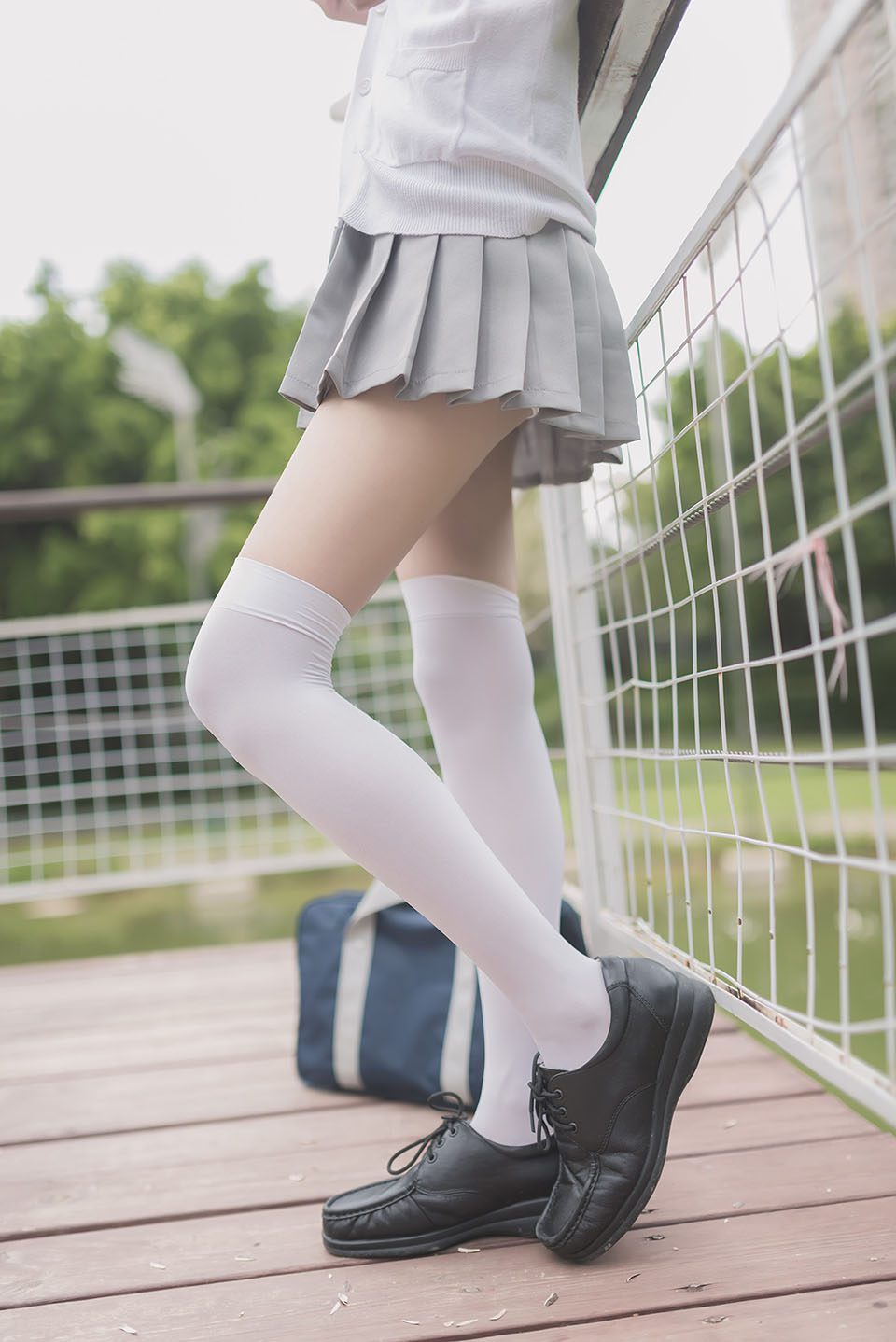 风之领域 No.190 踏青的美丝少女 [50P]