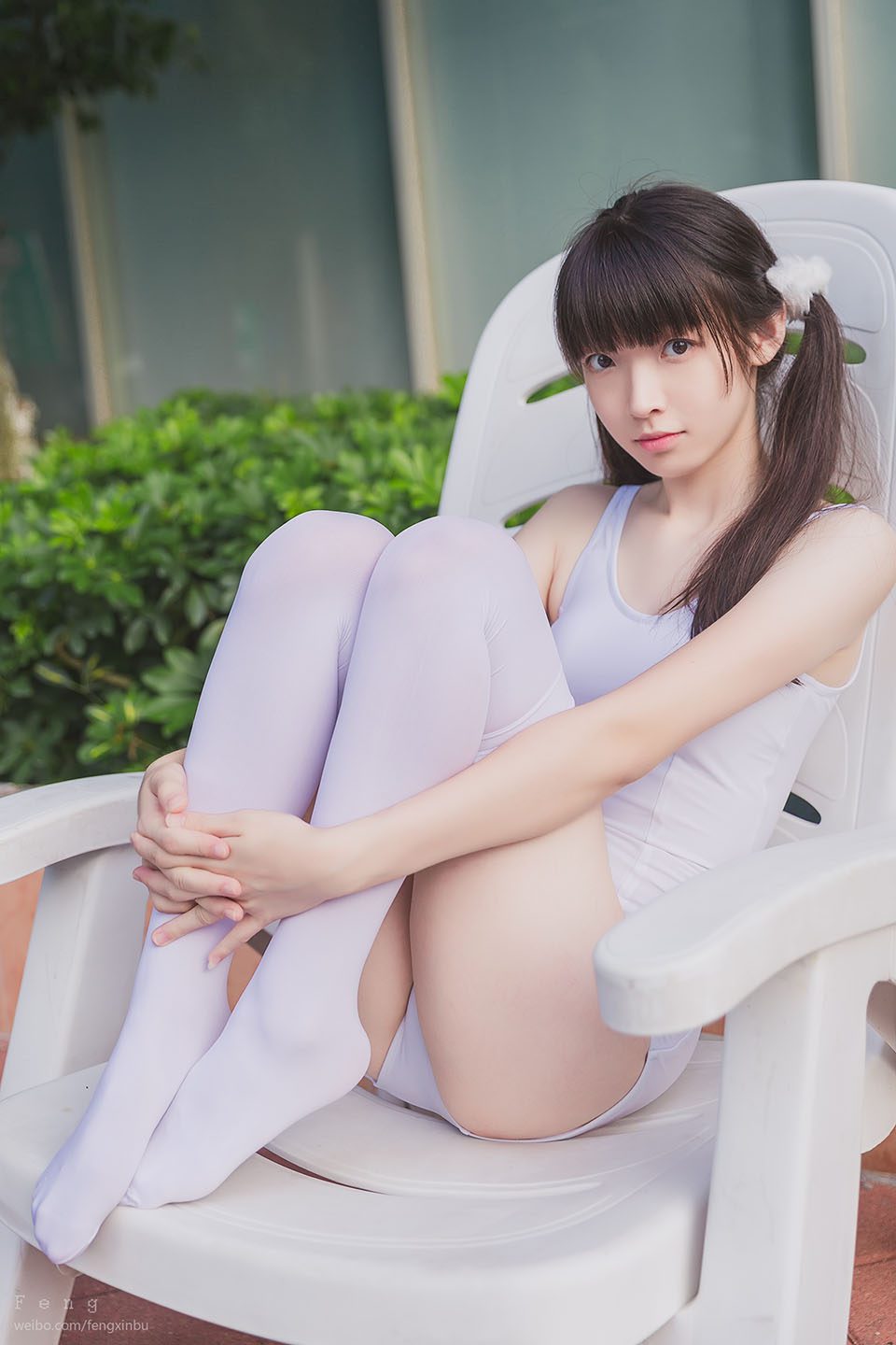 风之领域 No.053 泳池边的长腿MM [29P]