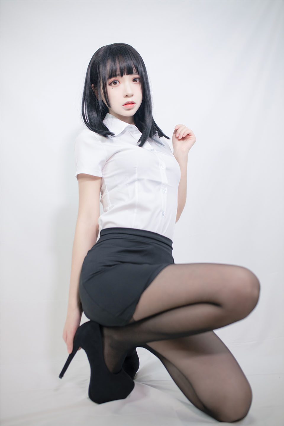 疯猫ss OL制服 [40P]