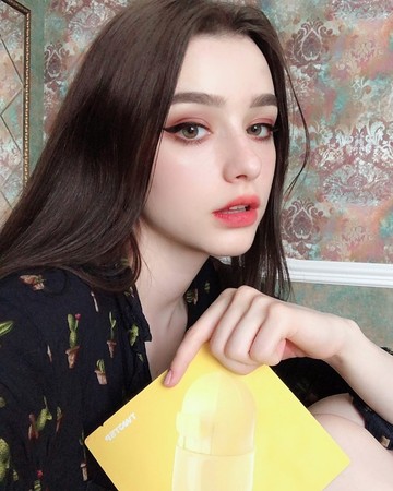 「俄版张柏芝」Dasha Taran逆天美貌 南韩网友:比世足赛还动人 「俄版张柏芝」Dasha Taran逆天美貌 南韩网友:比世足赛还动人