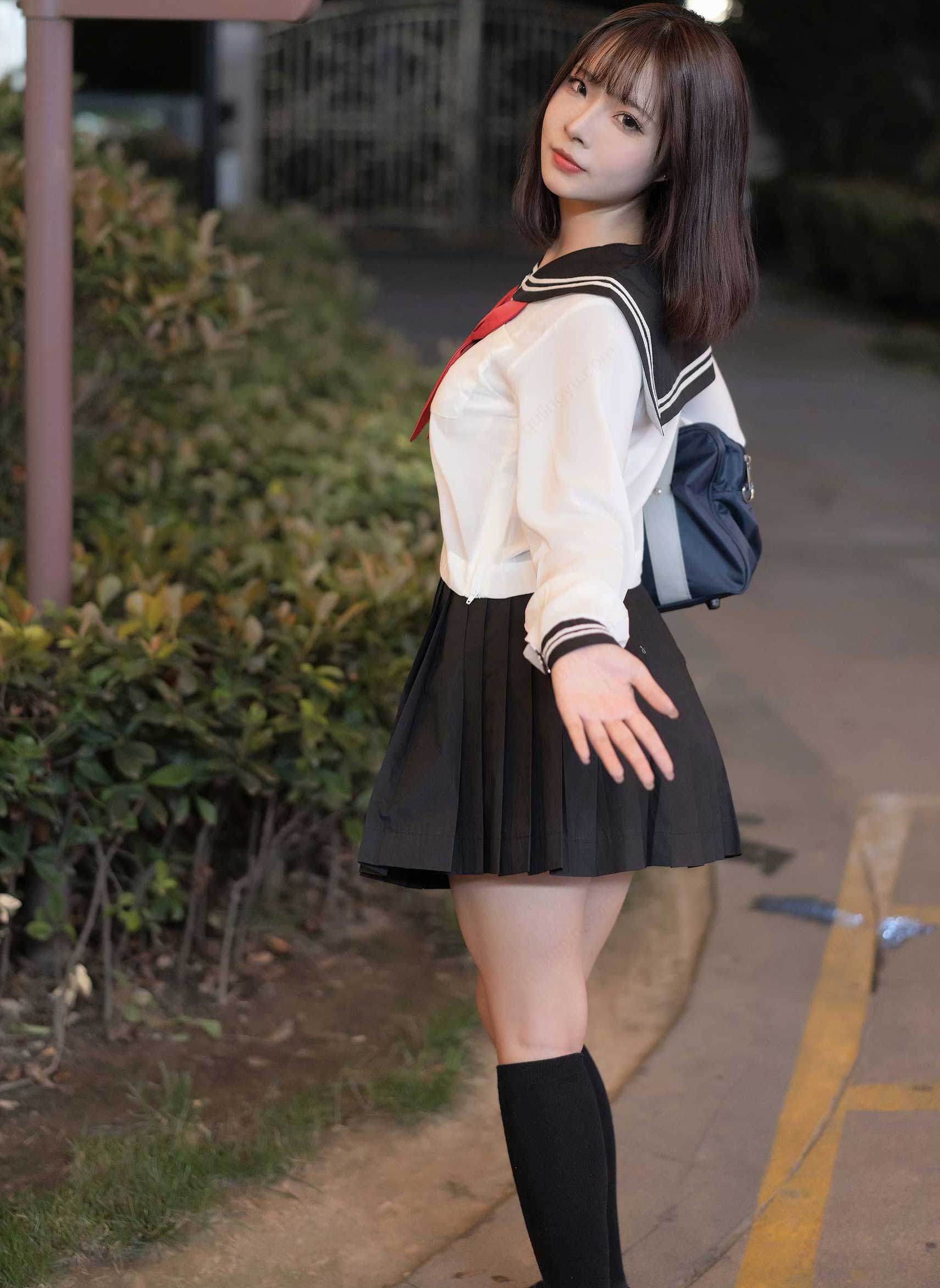 yuuhui玉汇 约会我的女学生 101P