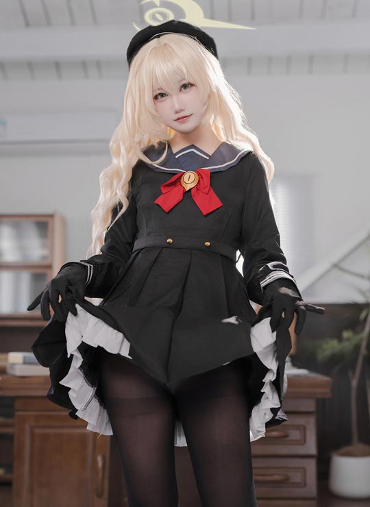 lunananya 蔚蓝档案 笑面教授 56P